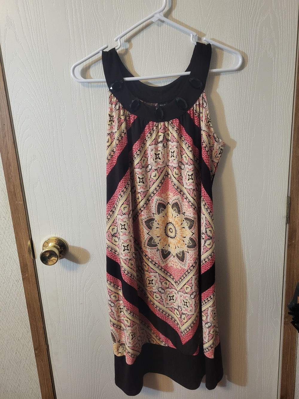 Enfocus Studio Sleeveless Midi Dress in Black, Pink & Cream